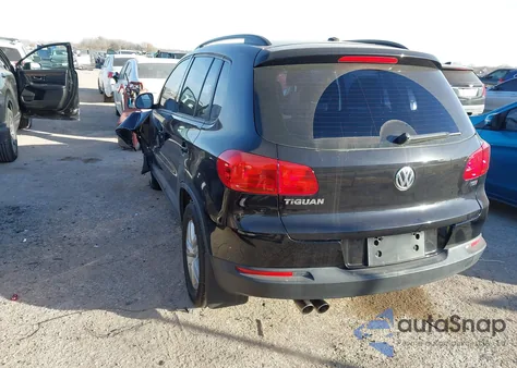 2016 Volkswagen Tiguan S z USA, uszkodzony, nr VIN WVGAV7AX4GW603031